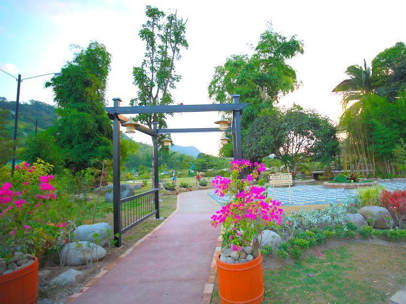 Green Canyon Leisure Farms Clark Field Εξωτερικό φωτογραφία