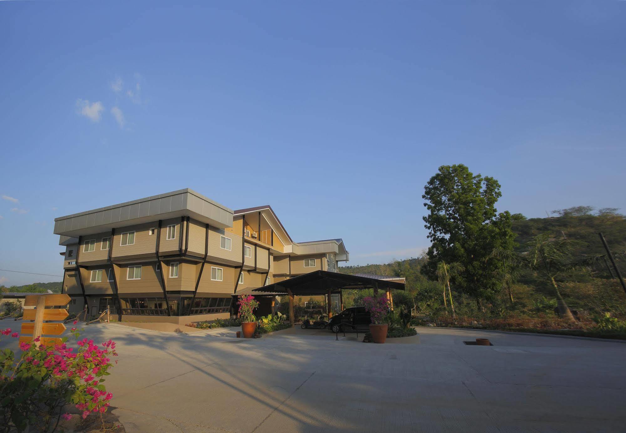 Green Canyon Leisure Farms Clark Field Εξωτερικό φωτογραφία