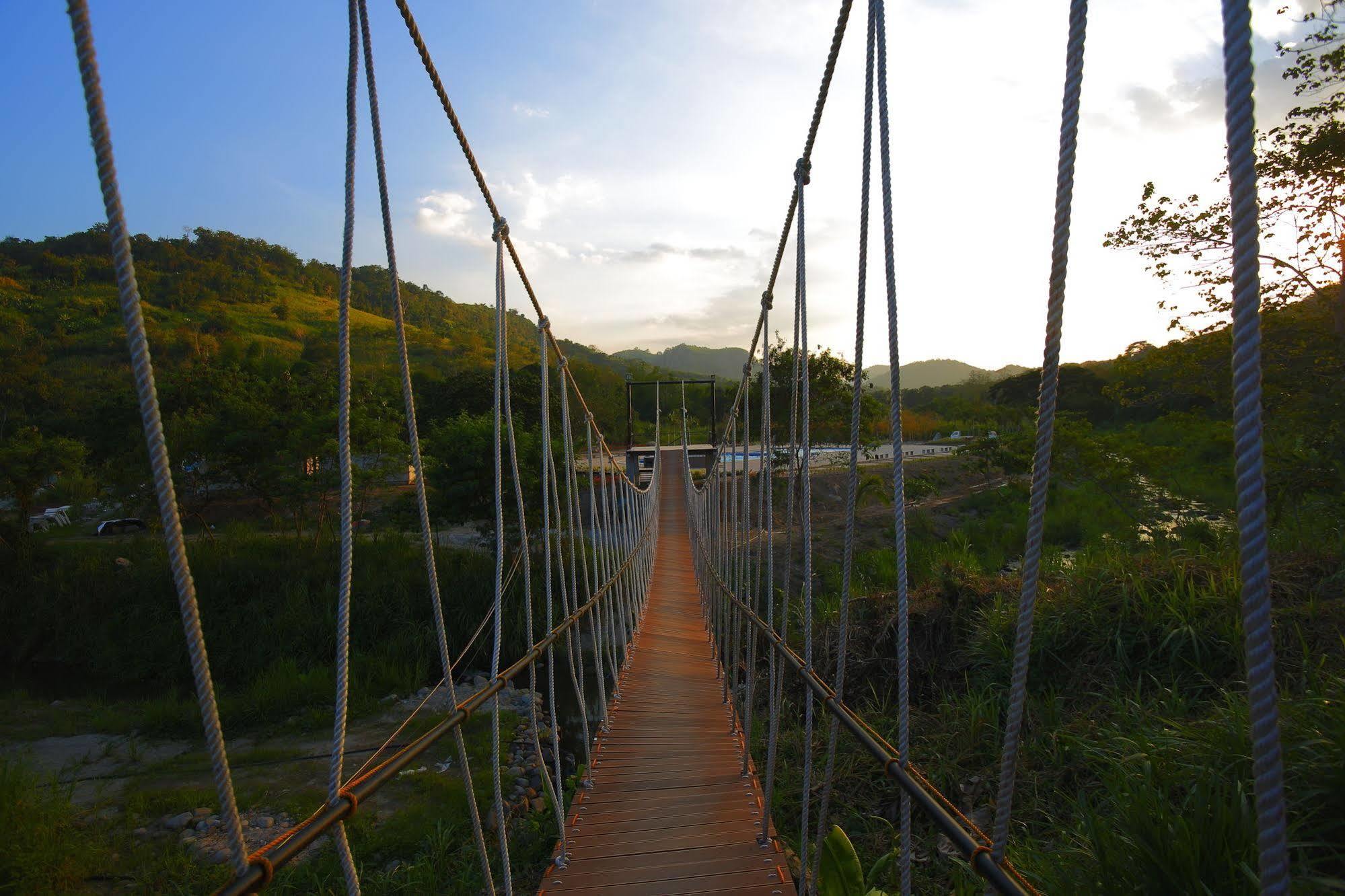 Green Canyon Leisure Farms Clark Field Εξωτερικό φωτογραφία